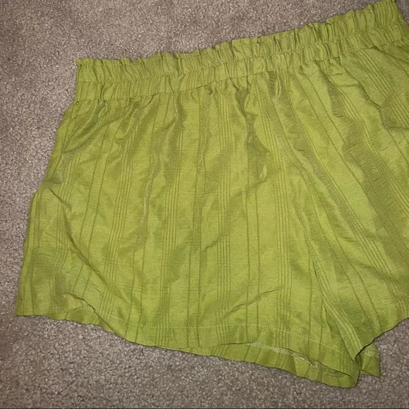 SHEIN Curve Dark Green Shorts size 5X - Picture 8 of 9